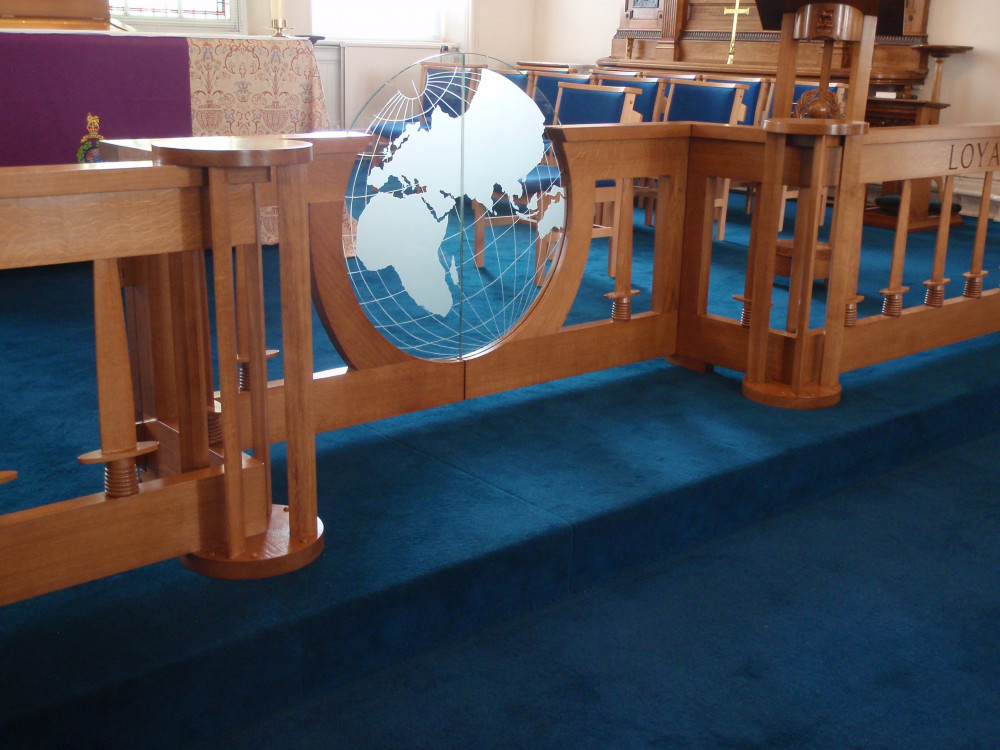 Communion rail etched glasswork